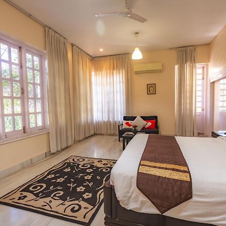 Hotel Saffron Leaf W567 Dehradun Exterior foto